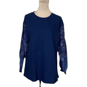 EUC Soft Surroundings Thermal Top with Floral Print Sleeves (M)